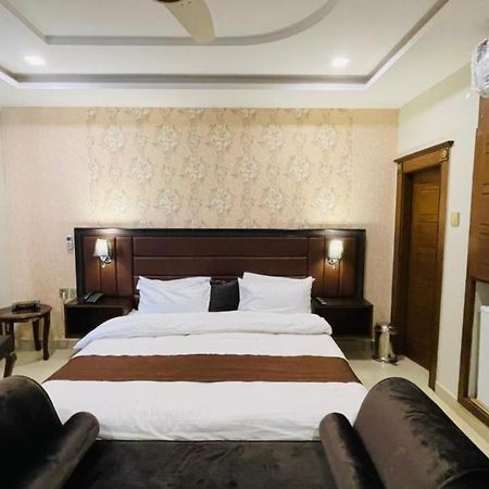 Golden Sand Hotel Rahim Yar Khan Exterior foto