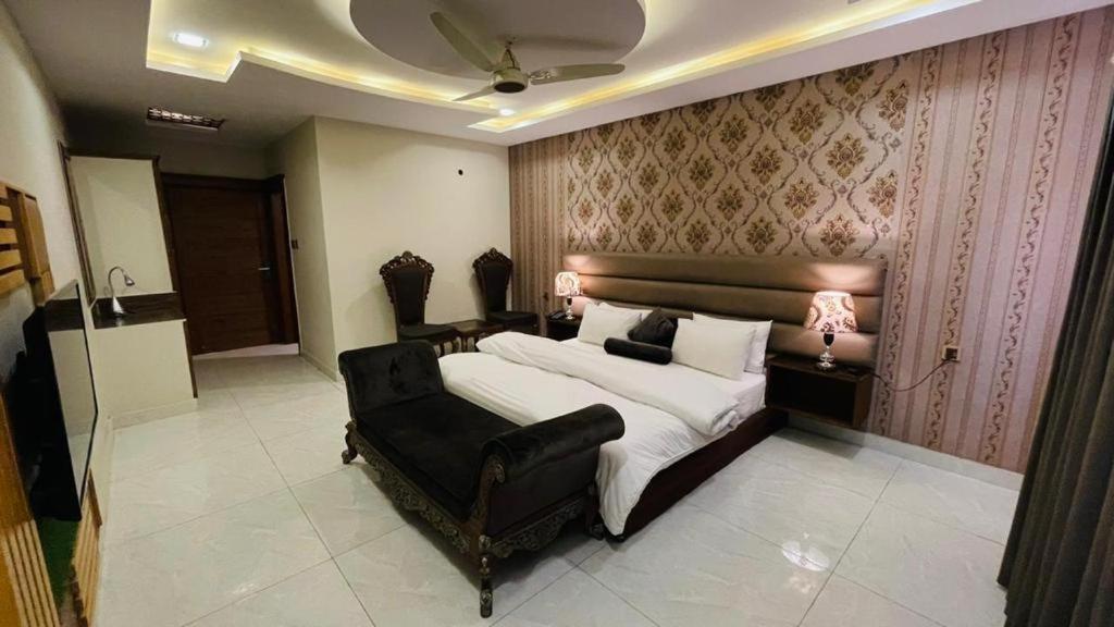 Golden Sand Hotel Rahim Yar Khan Exterior foto