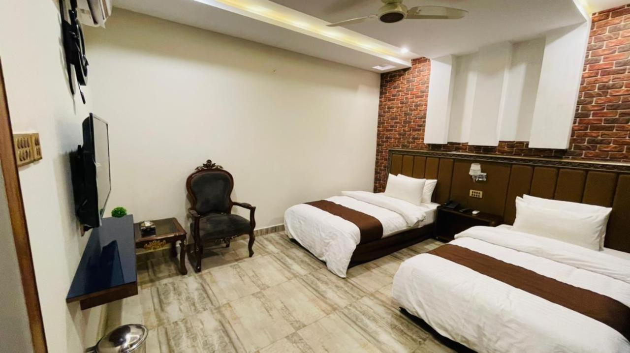 Golden Sand Hotel Rahim Yar Khan Exterior foto